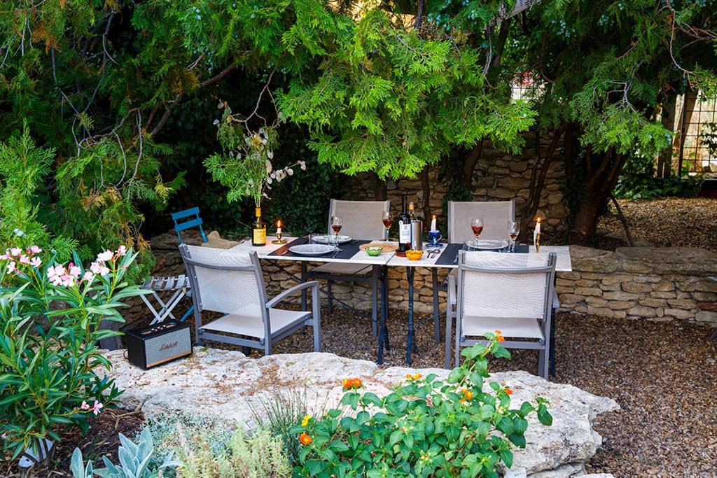La Bastide Jouval Bed & Breakfast Gordes Exterior photo